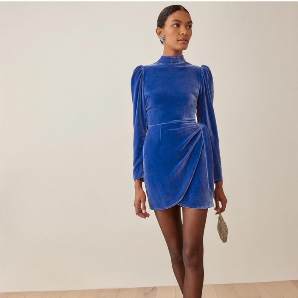 NWT Reformation size 6 Burgundy velvet wrap dress in caspian blue mini fall